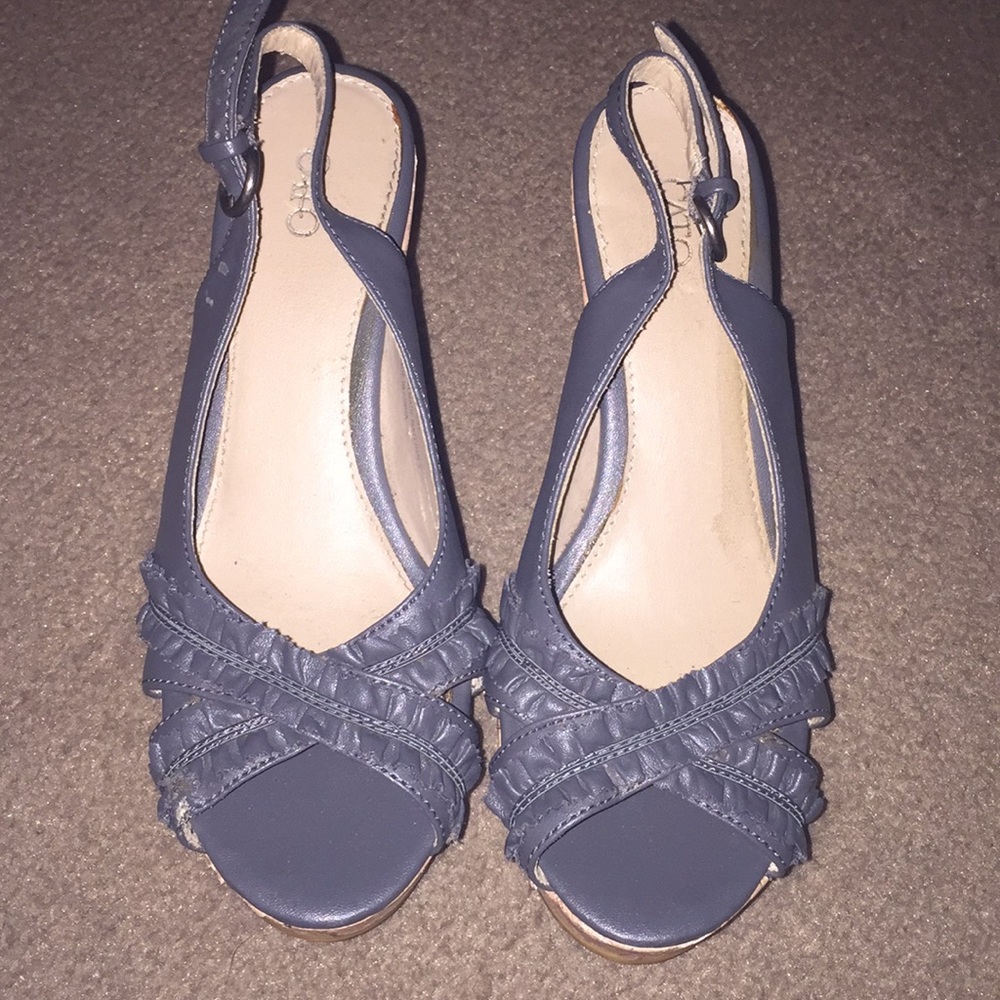 Cato Brand size 6 Cork Wedges